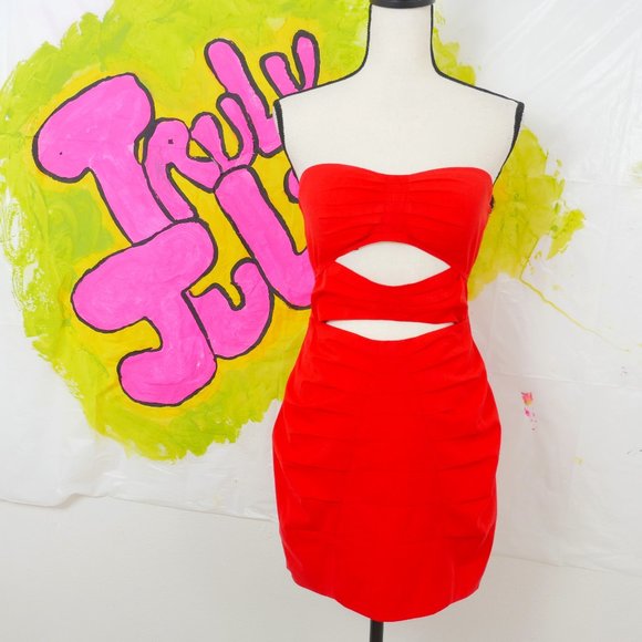 Ark & Co. Red Hot Cut Out Waist Size Medium Dress - Picture 1 of 9